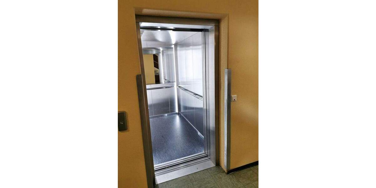 Etagenwohnung Koblenz Karthause - 3 Zimmer, 82 m&sup2;, 189.000&euro; | Angebot:25747716