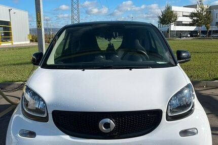 Smart ForTwo 92.100 km 9.950 &euro; Koblenz 56070