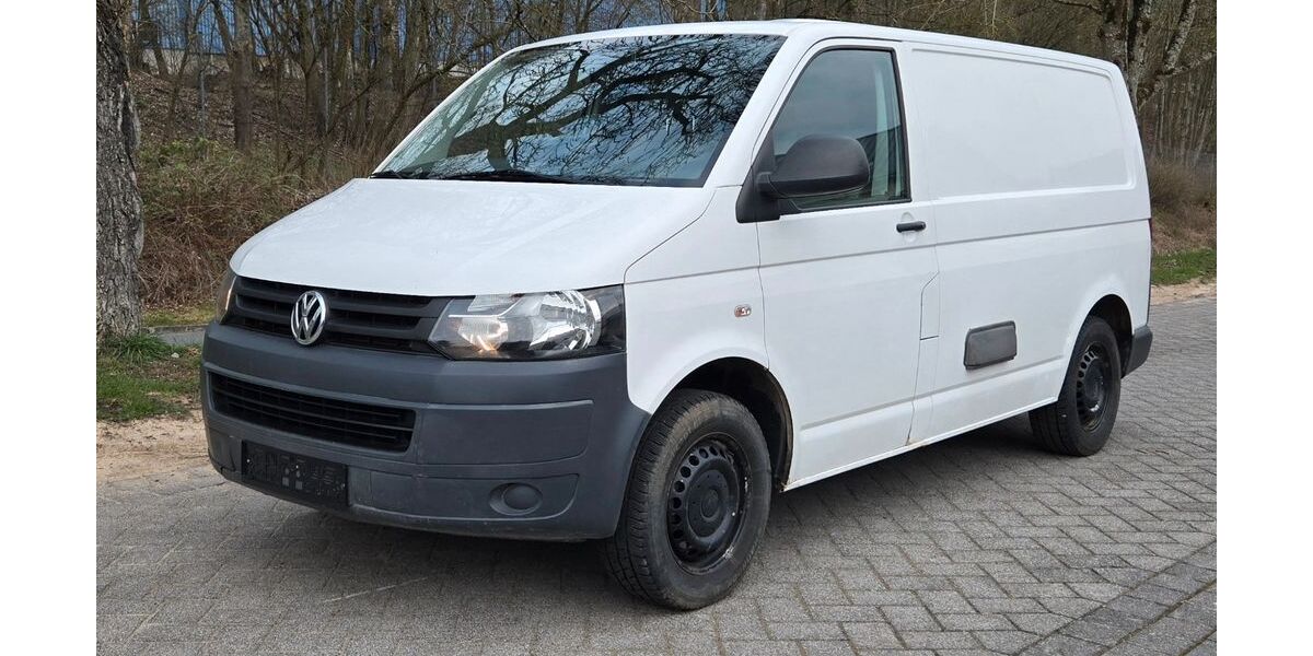 VW T5 Transporter 266.415 km 8.999 &euro; Selters 56242