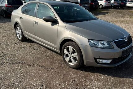 Skoda Octavia 198.000 km 8.900 &euro; Koblenz OT Neuendorf 56070