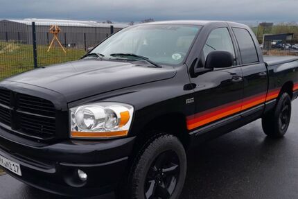 Dodge RAM 90.000 km 18.900 &euro; Ettringen 56729