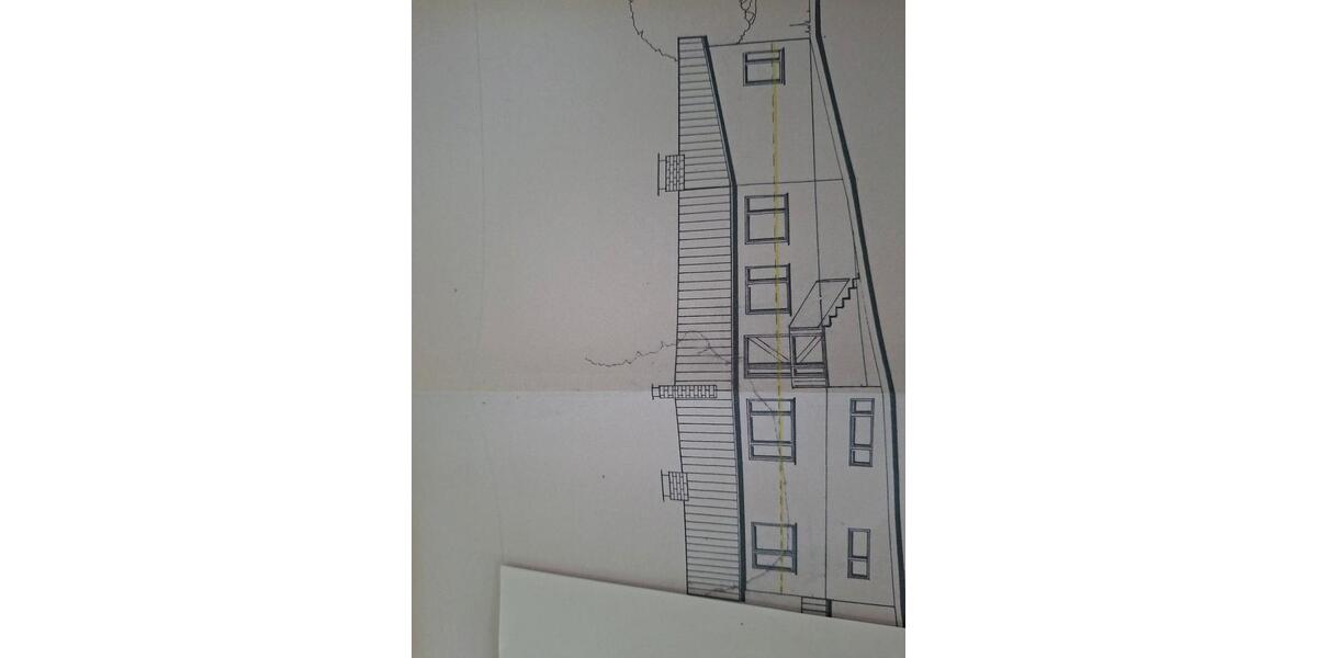 Etagenwohnung Andernach - 7 Zimmer, 240 m&sup2;, 240.000&euro; | Angebot:26677012