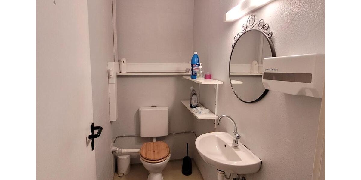 Produktions- oder Lagerhalle mit 2 Büros in zentraler Lage von Bendorf! Teilung möglich! zimmer