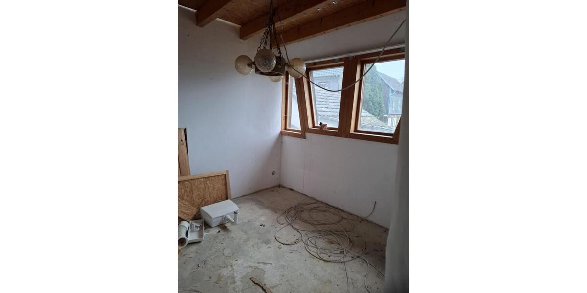 Bauernhaus, Landhaus Beltheim - 5 Zimmer, 110 m&sup2;, 55.000&euro; | Angebot:26975767