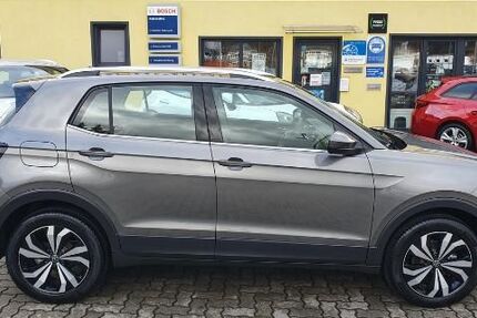 VW T-Cross 49.564 km 18.995 &euro; Rheinbrohl 56598