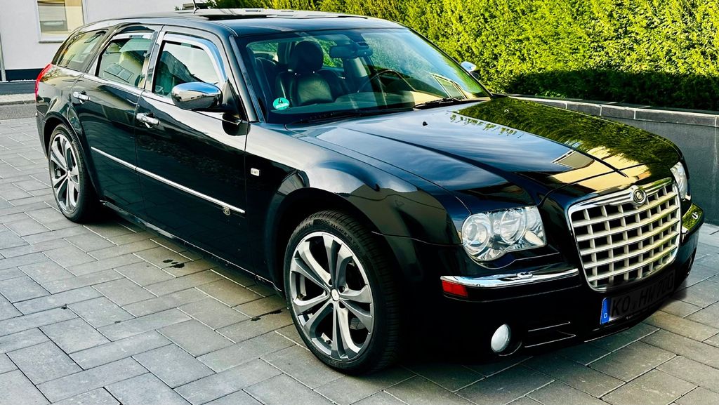 Chrysler 300C 171.000 km 8.500 &euro; Koblenz 56072