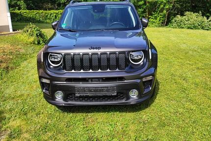 Jeep Renegade 59.950 km 15.900 &euro; Möntenich 56754
