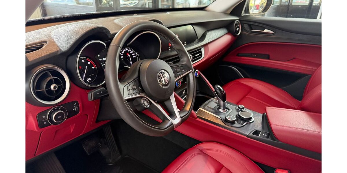 Alfa Romeo Stelvio 40.000 km 23.900 &euro; Wirges 56422