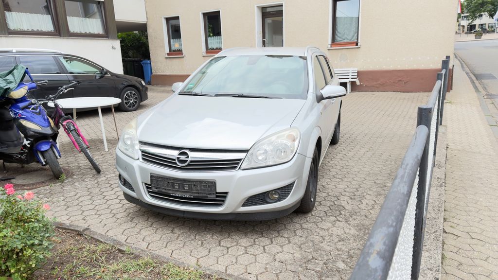 Opel Astra 243.000 km 2.099 &euro; Neuwied 56566