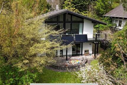 Haus Breitscheid - 4 Zimmer, 172 m&sup2;, 1.280&euro; | Angebot:26461868
