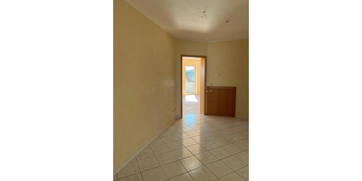 Etagenwohnung Willroth - 4 Zimmer, 114 m&sup2;, 1.280&euro; | Angebot:26220052