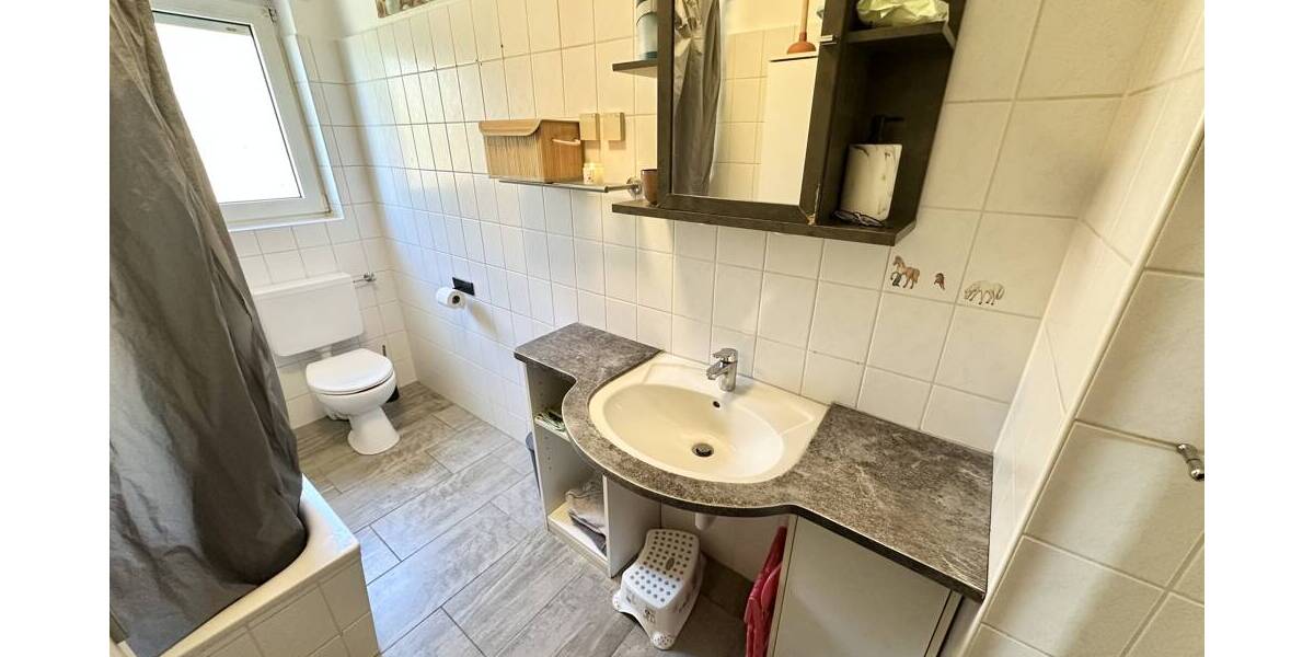 Etagenwohnung Sessenbach - 3 Zimmer, 80 m&sup2;, 520&euro; | Angebot:26540901