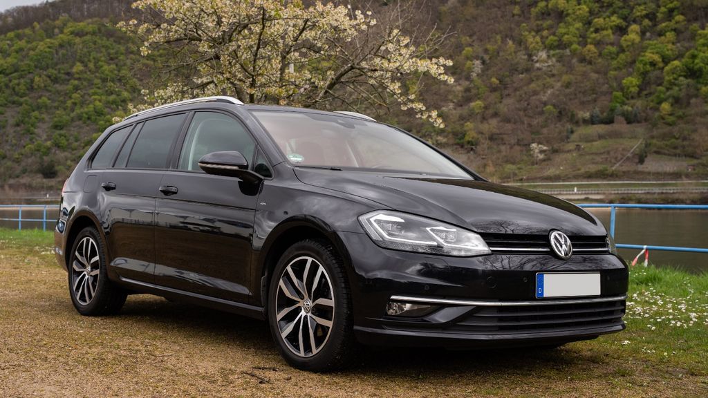 VW Golf 215.000 km 11.590 &euro; Spay 56322