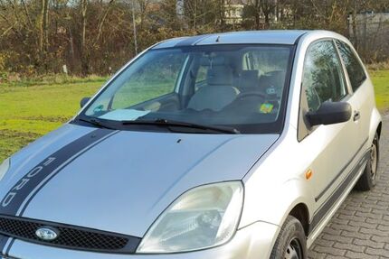 Ford Fiesta 225.500 km 900 &euro; Koblenz 56075