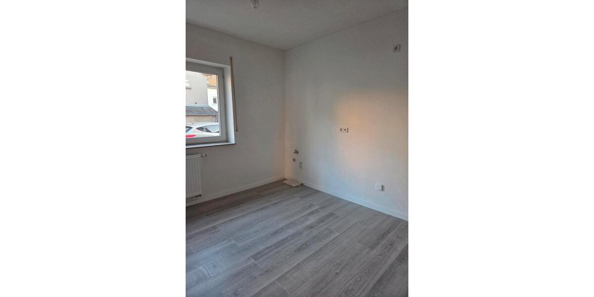 Erdgeschoßwohnung Höhr-Grenzhausen Grenzhausen - 2 Zimmer, 70 m&sup2;, 700&euro; | Angebot:25792304