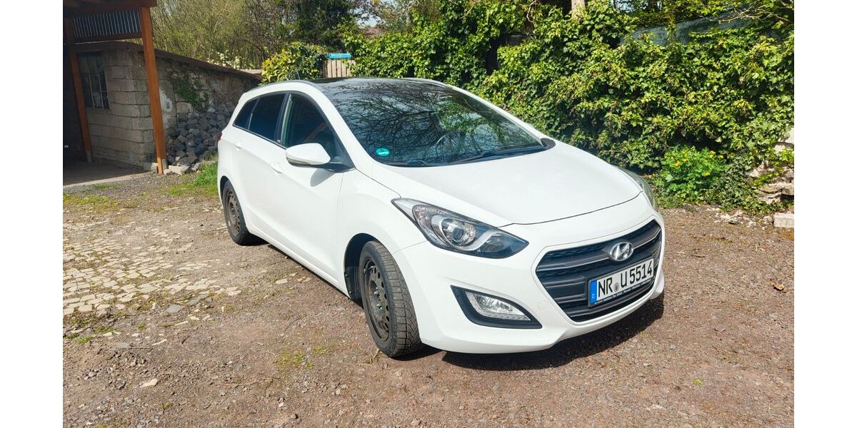 Hyundai i30 79.000 km 10.900 &euro; Neuwied 56566