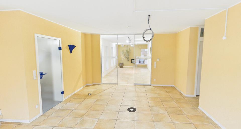 Moderne Büroetage mit gehobener Ausstattung in zentraler Lage von Ransbach-Baumbach zimmer