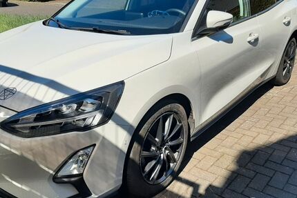 Ford Focus 46.000 km 17.499 &euro; Dierdorf 56269