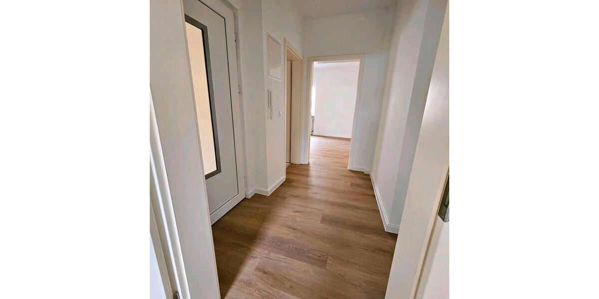 Hochparterre Lahnstein - 3 Zimmer, 66 m&sup2;, 990&euro; | Angebot:26385787