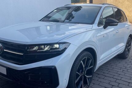 VW Touareg 16.000 km 78.950 € Brachtendorf 56761