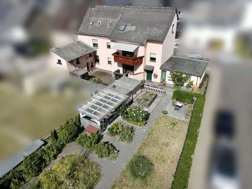 Haus zum Kaufen in Mendig Obermendig 439.000 € 326 m²