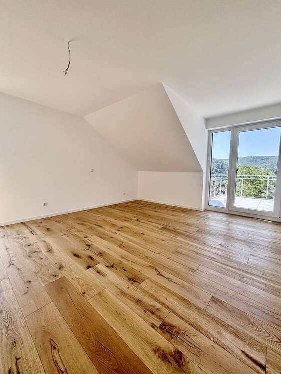 Modernes Wohnen in Nassau: 3 Zimmer mit Klima & 2 sonnigen Balkonen 3 zimmer