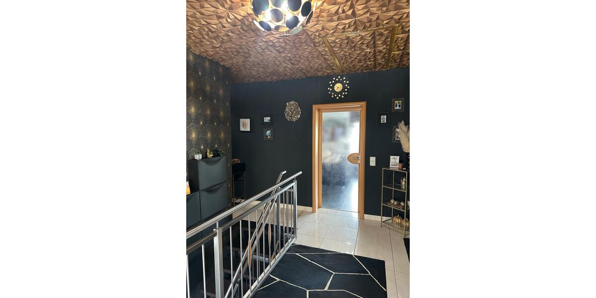 Einfamilienhaus Niederzissen - 5 Zimmer, 200 m&sup2;, 495.000&euro; | Angebot:26413362