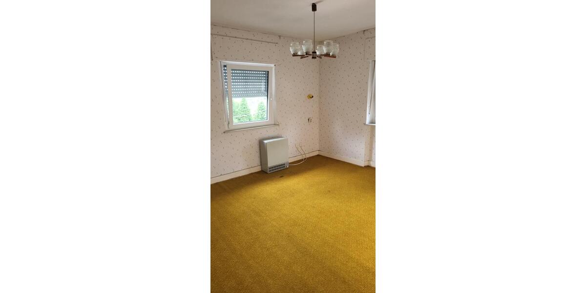 Einfamilienhaus Hillscheid - 7 Zimmer, 200 m&sup2;, 1.550&euro; | Angebot:26375457