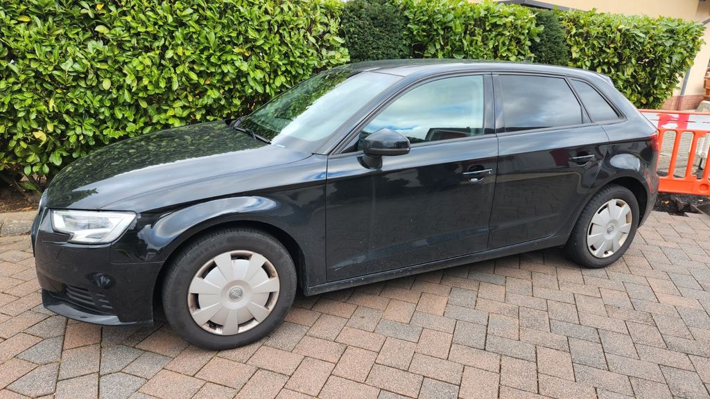 Audi A3 120.000 km 13.000 &euro; Waldesch 56323