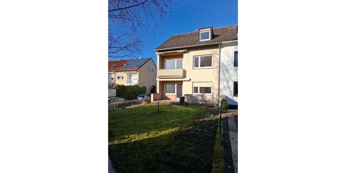 Reihenhaus Koblenz Arenberg-Immendorf - 9 Zimmer, 137 m&sup2;, 335.000&euro; | Angebot:25828170