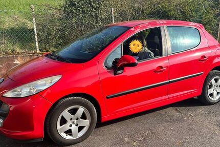 Peugeot 207 200.000 km 700 &euro; Mülheim-Kärlich 56218