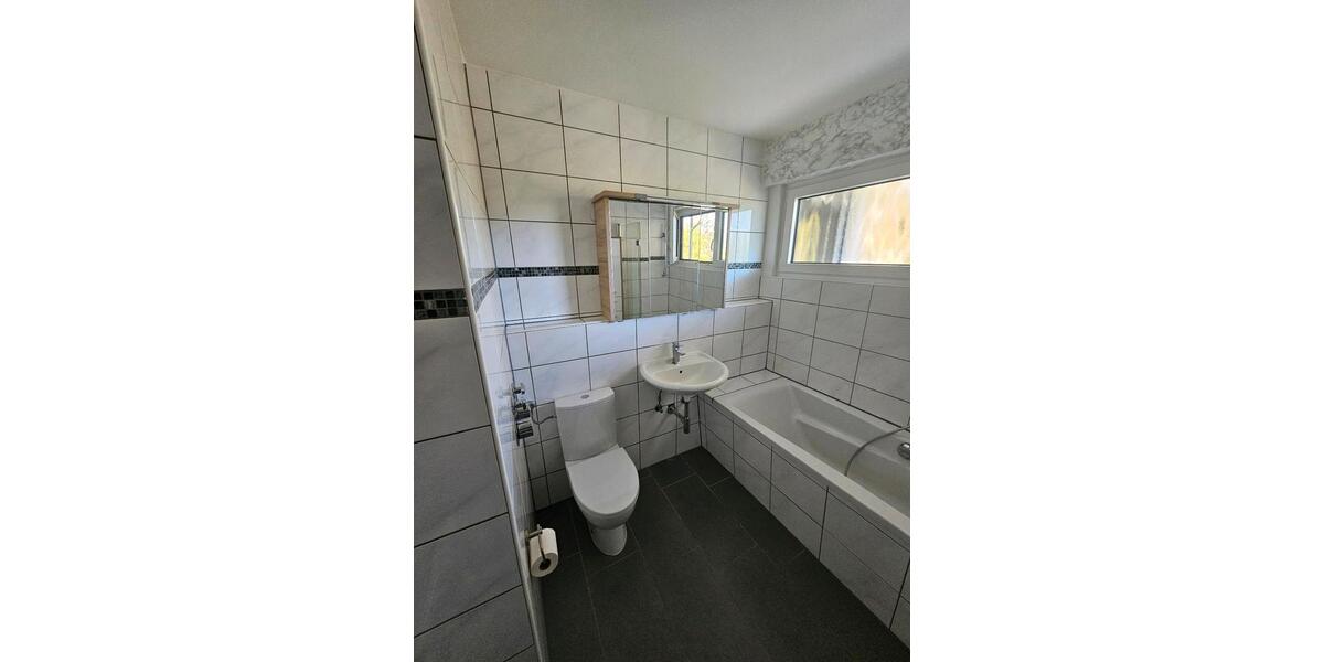 Etagenwohnung Neuwied Block - 3 Zimmer, 89 m&sup2;, 1.075&euro; | Angebot:26691407