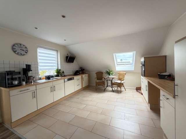 Etagenwohnung Mülheim-Kärlich Kärlich - 4 Zimmer, 130 m&sup2;, 1.300&euro; | Angebot:26478777