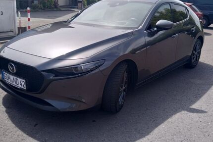 Mazda 3 28.000 km 21.000 € niederwallmenach 56357