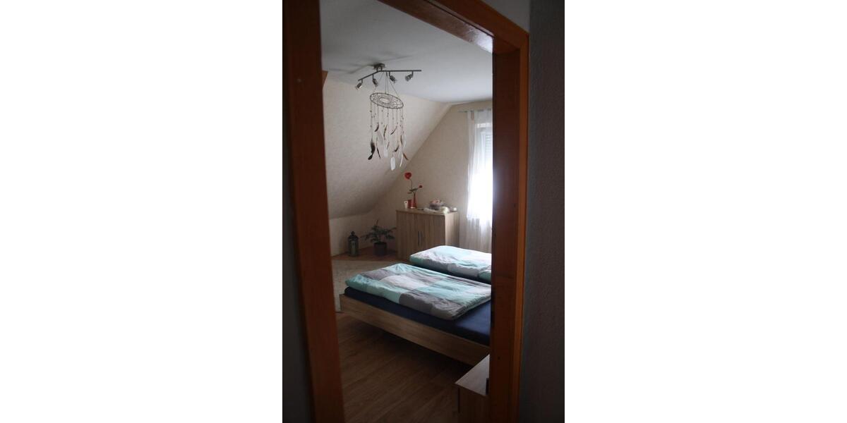 Etagenwohnung Schönborn - 6 Zimmer, 96 m&sup2;, 530&euro; | Angebot:26413042