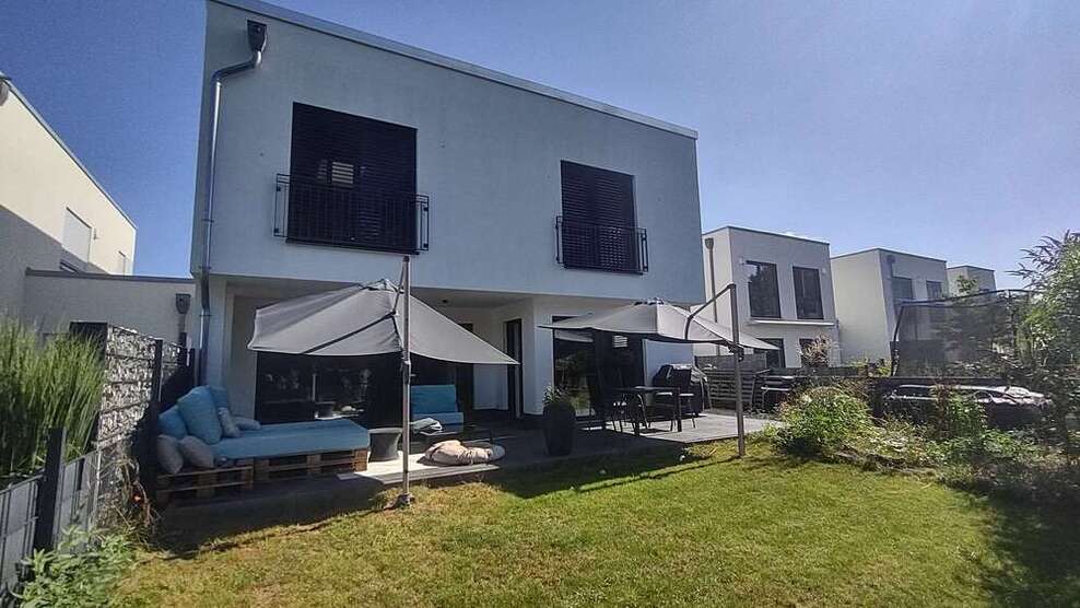 Haus zum Kaufen in Lahnstein 799.000 € 202 m²