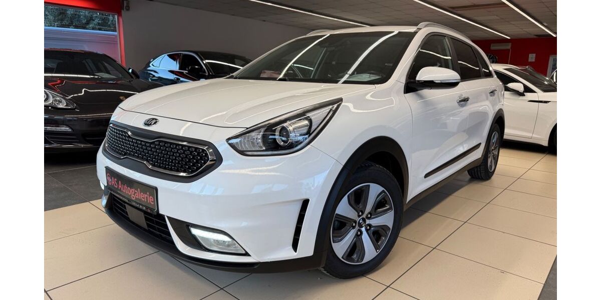 Kia Niro 157.000 km 11.350 &euro; Bad Breisig 53498