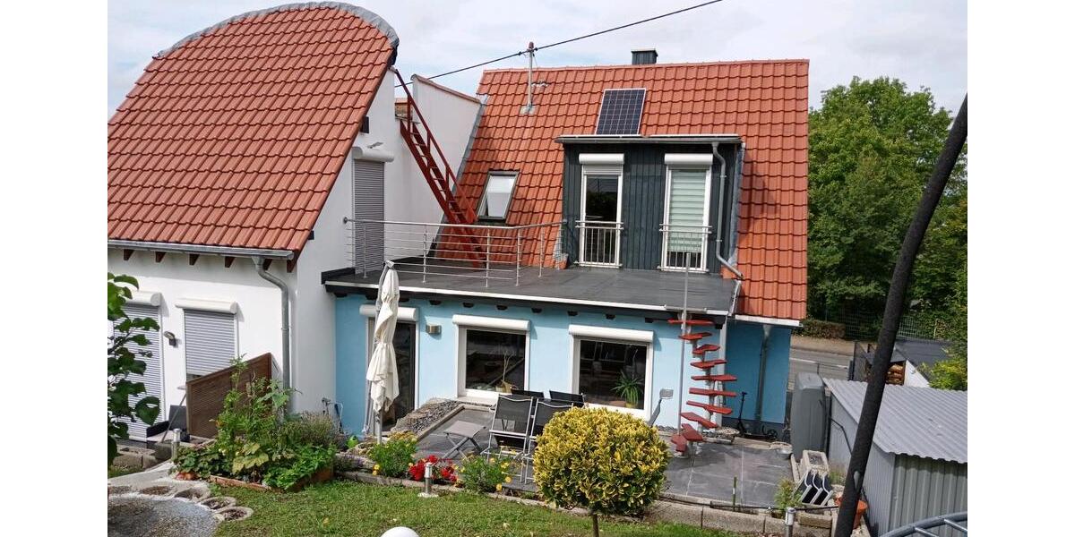 freistehendes Einfamilienhaus +Einliegerwohnung, saniert,möbliert 7 zimmer
