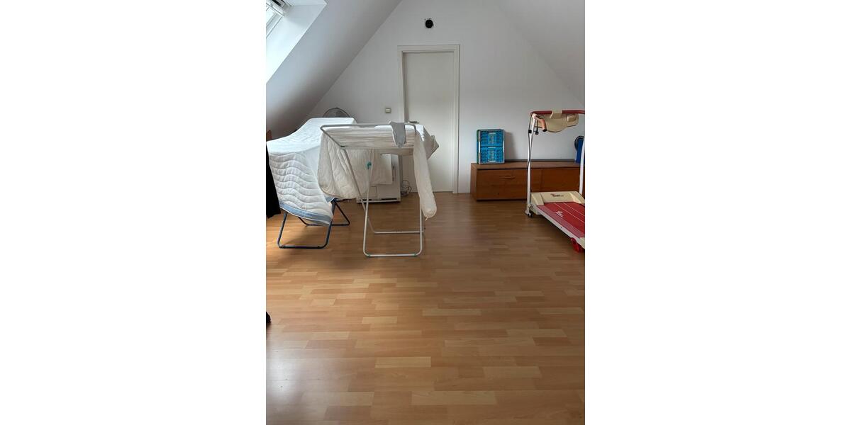 Etagenwohnung Bad Hönningen - 4 Zimmer, 90 m&sup2;, 900&euro; | Angebot:26653137
