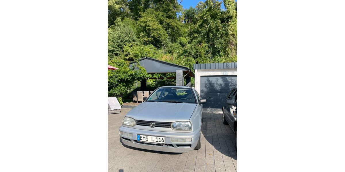 VW Golf 185.879 km 1.999 &euro; Lahnstein 56112
