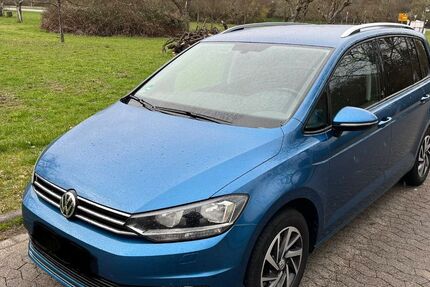 VW Touran 145.600 km 14.800 &euro; Koblenz 56072