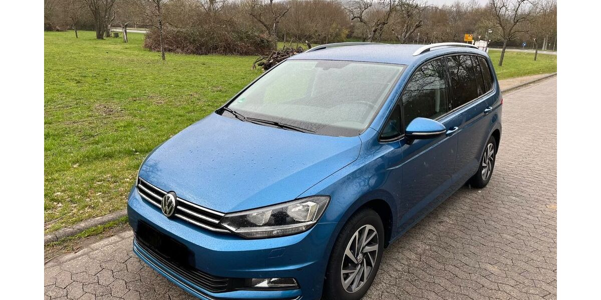 VW Touran 145.600 km 15.300 &euro; Koblenz 56072