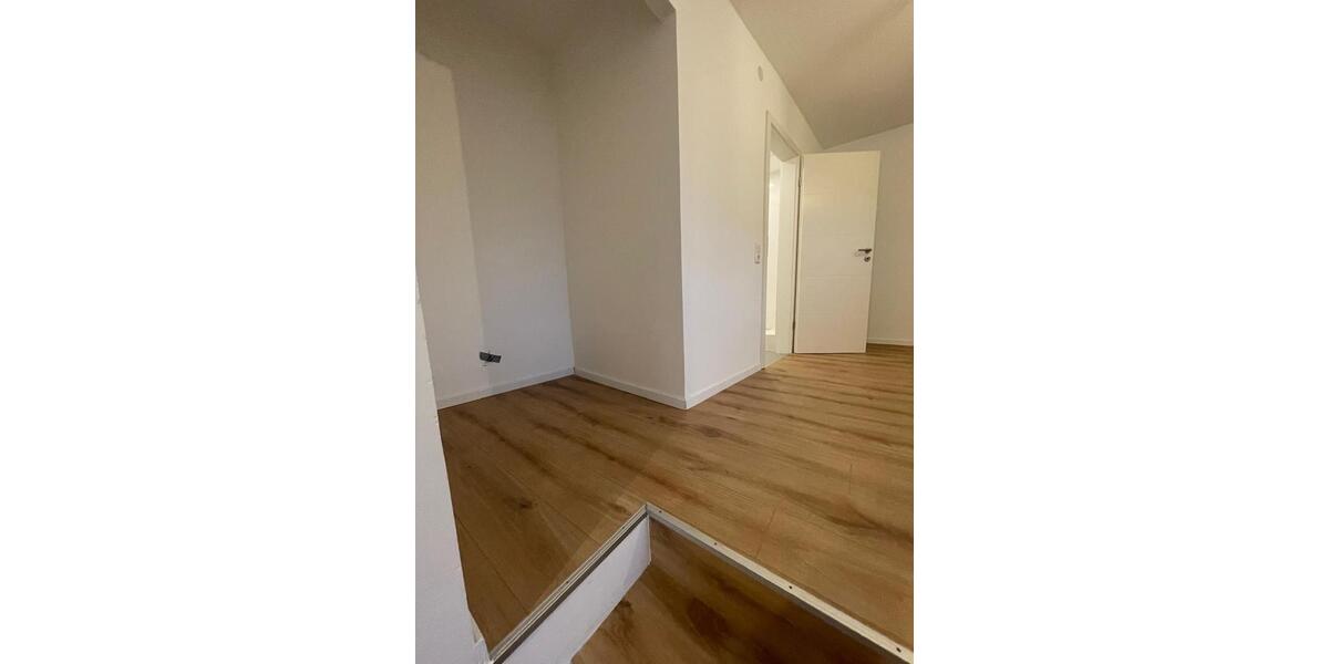 Erdgeschoßwohnung Neuwied Feldkirchen - 1 Zimmer, 27 m&sup2;, 510&euro; | Angebot:24875969