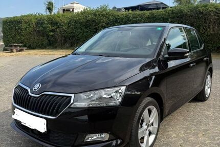 Skoda Fabia 68.500 km 13.100 &euro; Brey 56321