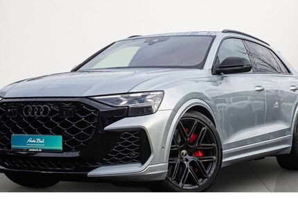 Audi RSQ8 2.660 km 158.940 &euro; Diez 65582