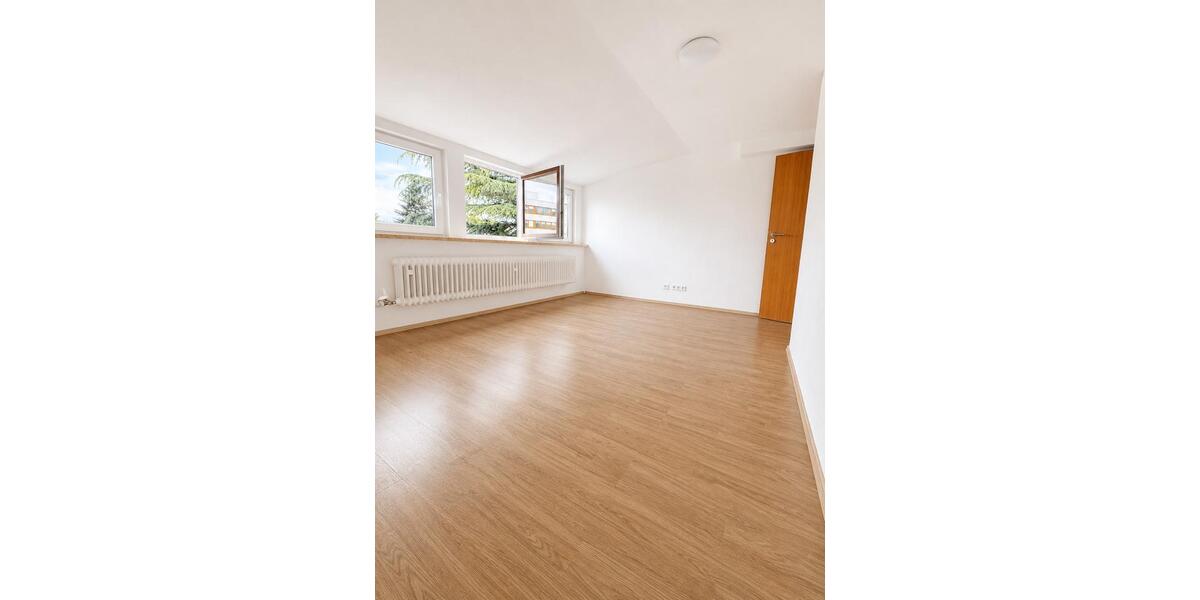 Einfamilienhaus Neuwied - 6 Zimmer, 150 m&sup2;, 1.300&euro; | Angebot:26683029