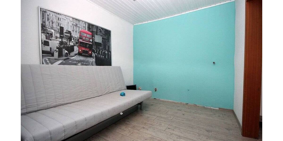 Günstiges Haus sucht den geschickten Handwerker 7 zimmer