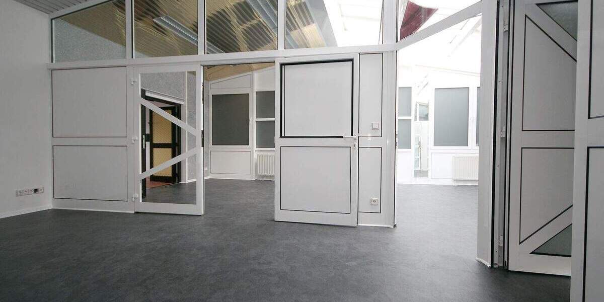 Räumlichkeiten bestens geeignet für Praxis oder Büro 4 zimmer