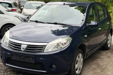 Dacia Sandero 144.000 km 3.899 &euro; Bad Breisig 53498
