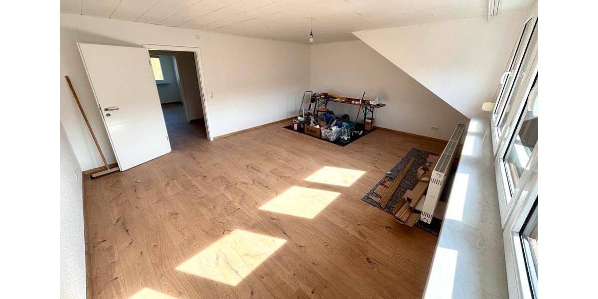 Dachgeschoßwohnung Koblenz Bisholder - 3 Zimmer, 80 m&sup2;, 930&euro; | Angebot:26094444